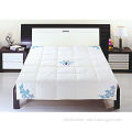 Sanitized Scented Embroidered Down Quilt for Home and Hotel